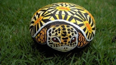 돌멩이에 그린 그림