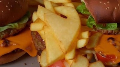 어디서 본듯한 버거 약후]