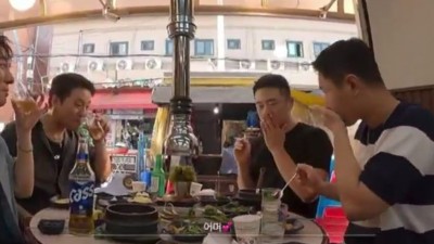 헤테로남이 어머 하자마자 갑분싸 되는 게이들.twt