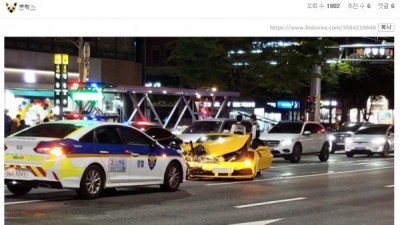어제자 학동역 페라리 사고 ㄷㄷ