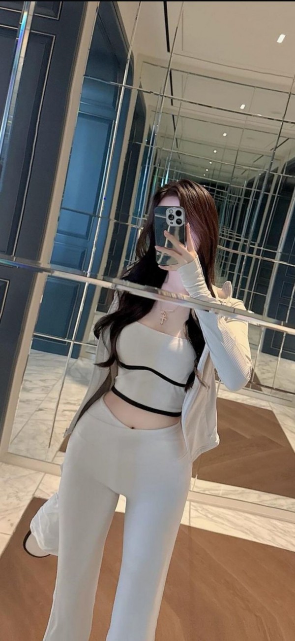 1090285682_QqUPizL0_1730769760.jpg