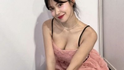 큐티 섹시 이다혜  염세빈.jpg
