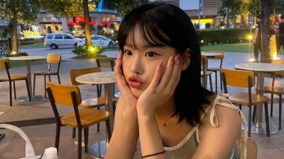 최홍라