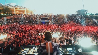 DJ 페기 구