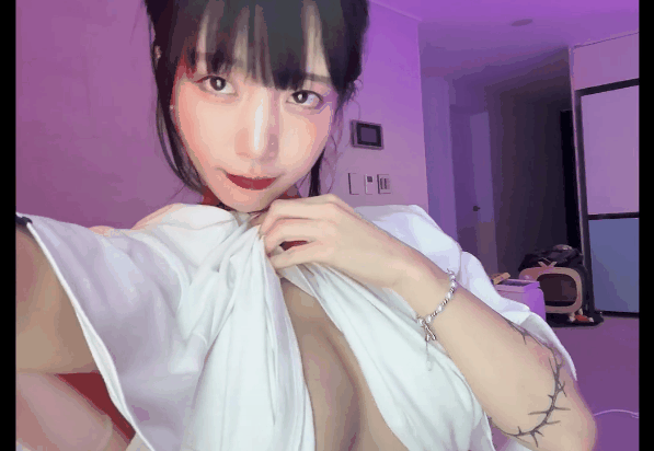 배라소니 팬트리 노브라 흰티 꼭지
