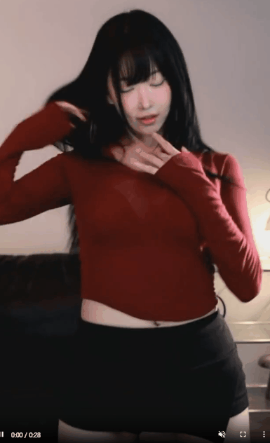 f215c4cb15a31c822739706bee9b81e3_1753342492_3475.gif