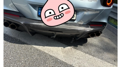 그저께 발생한 덤프트럭 페라리 사고 ㄷㄷ