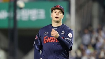 롯데야 내가 그립니  롯데서 퇴출됐는데 메이저리그 승격 후보로? 엇갈린 운명 되나