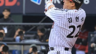 37세 베테랑 김현수 역대 두 번째로 PS 통산 100안타 고지 바라본다