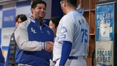 삼성 외국인 3인방 가을야구의 핵 되다 플레이오프 질주 이끄는 절대적 존재감