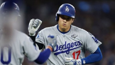 이럴수가 다저스 역대 최초 기록 희생양됐다 토론토 11-4 기선제압