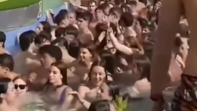 부비부비 이토 분들도 가능한 수영장