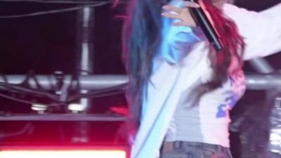 의외의 몸매 자랑하는 츄