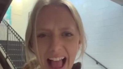 무조건 튀어야 할거같은 공포영화 도입부