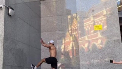 계단 없이 윗층으로 올라가는 법