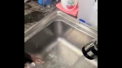 야 이거 안 지워 진다 큰일났다..ㅋㅋ