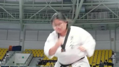 여자 손날격파 1위ㄷㄷㄷ