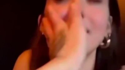 요즘 한창 SNS 유행하는 여자 꼬시기를 와이프에게 해봤다.