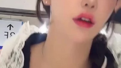 수건 한장으로 가린 온천하는 겨우디]