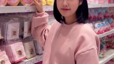최홍라