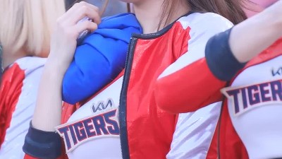정면 ’삐끼삐끼‘ 레이싱 정복 이주은(Lee Ju-Eun)치어리더.mp4