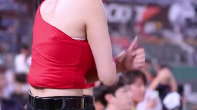 부산원정에서도 삐끼삐끼 아웃송 이주은 치어리더.mp4