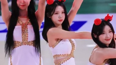 염세빈 치어리더 오프닝 공연