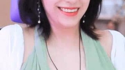 미래의 독특한 손놀림