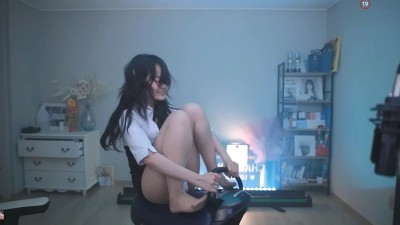 소리주의) 승마기구 타는 BJ 파이
