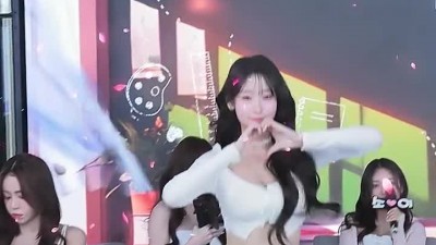 카메라에 발이 걸린 BJ 가애