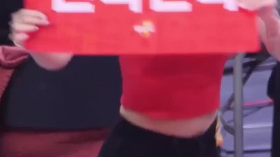 봉긋 빨간 밀착티셔츠 출렁임 천소윤 치어리더