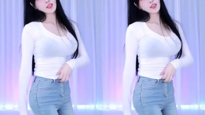 한갱 청바지에 흰티