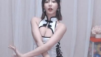 옆트임 치파오 하루