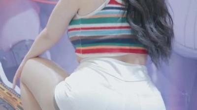 무지개 크롭 나시 가슴 스트랩 육덕 몸매 해까닥여울이