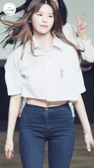 허리 골반라인 최고인 기희현