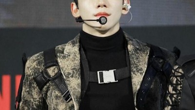  입대한 엑소 멤버