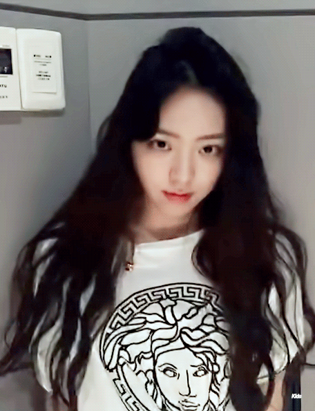 유나